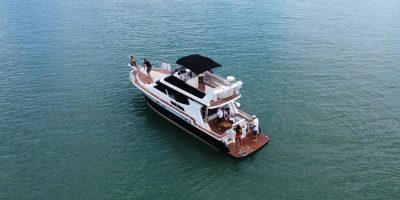 aluguel de lancha em florianopolis passeio de lancha em florianopolis ecoturismo boats vou de lanhca lord 500 fly